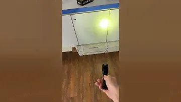 Nitecore MH25 V2 Flashlight