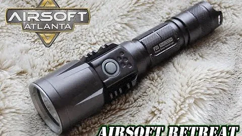 Nitecore P25 Smilodon Tactical LED Flashlight Overview