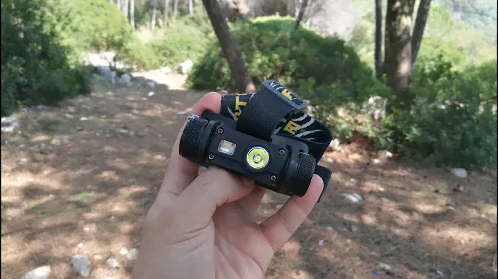 Nitecore HC65 - Recensione, Unboxing e Beamshots