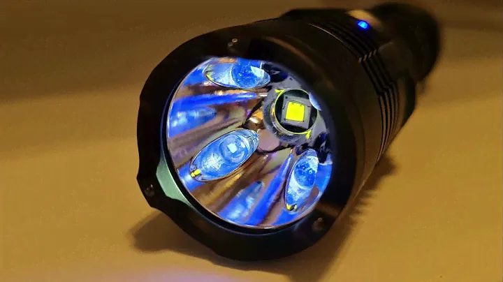 Nitecore P20i UV
