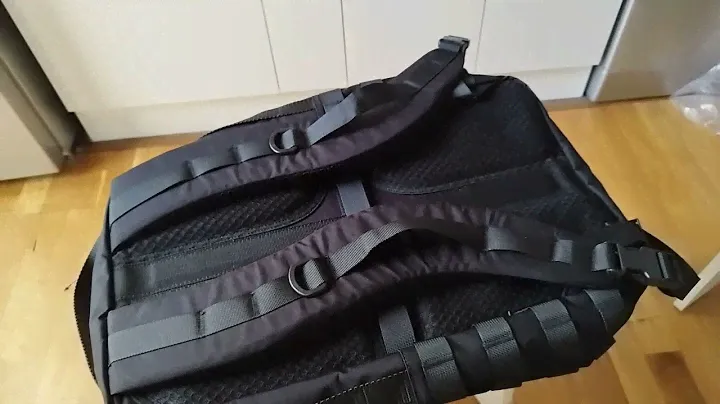 Рюкзак NITECORE BP23 PRO распаковка